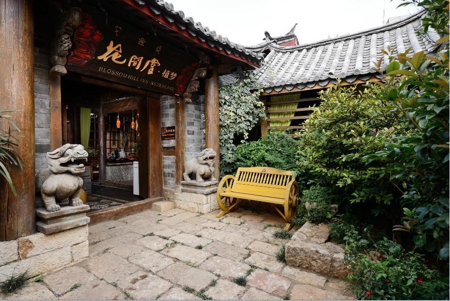 Blossom Hill Inn - Neverland Lijiang  Exterior photo